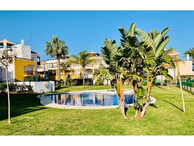 Venta de ático con piscina y terraza en Casco Urbano (Vera)