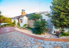 Casa con 6 habitaciones amueblada con piscina, calefacción y vistas al mar en Sant Feliu de Guíxols