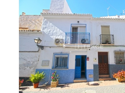 Adosado en Torrox en una Ubicación Ideal