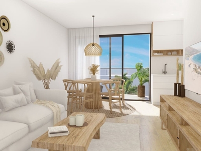 Apartamento en venta en Estepona, Málaga