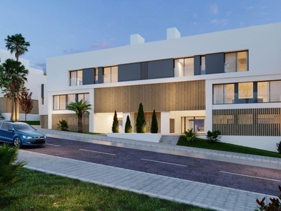 Apartamento en venta en Huerta Nueva, Estepona, Málaga