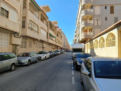 Apartamento en venta en Playa del Acequión, Torrevieja, Alicante