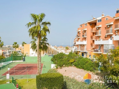 Bungalow en venta en La Mata, Torrevieja, Alicante