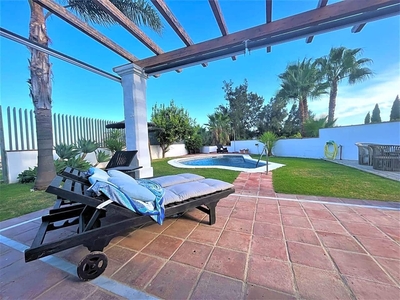 Chalet en venta en Seghers, Estepona, Málaga