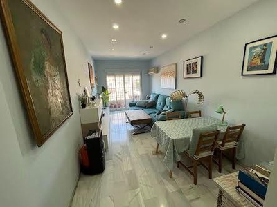 Flat for sale in Nervión, Seville