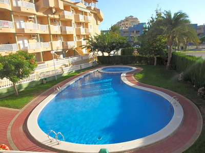 Flat for sale in Playa de las Gaviotas-El Pedrucho, La Manga del Mar Menor