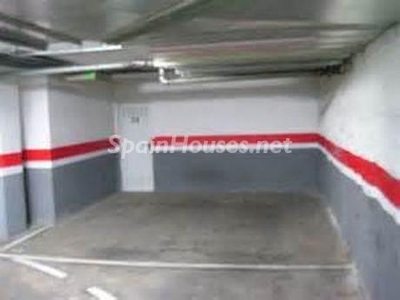 Garage to rent in Santiago de Compostela -