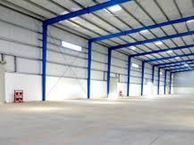 Industrial-unit to rent in Cartes -