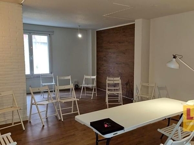 Office to rent in Santander -