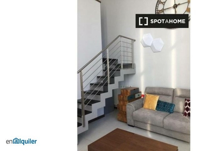 Loft de alquiler en Calle Manuel Pombo Ángulo, 16 Sanchinarro