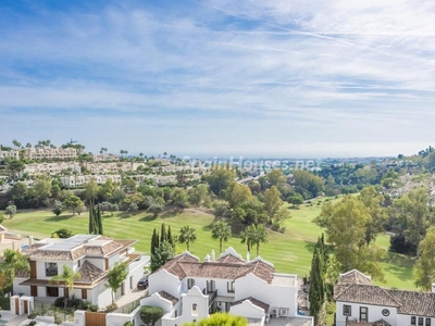 Piso ático en venta en La Quinta, Benahavís