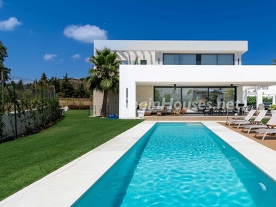 Villa en venta en La Cala de Mijas, Mijas