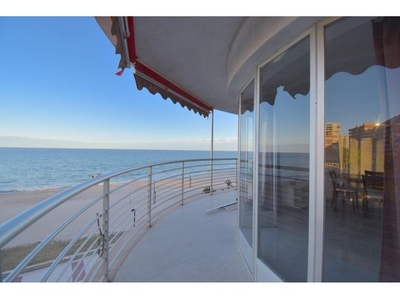 VISTAS AL MEDITERRÁNEO EN PLAYA DE MUCHAVISTA (CAMPELLO . ALICANTE)