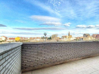 Venta Piso Santo Domingo de La Calzada. Piso de dos habitaciones en Calle Río Oja. Nuevo con terraza