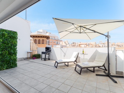Ático moderno y práctico con terraza privada en Palma de Mallorca - Centro
