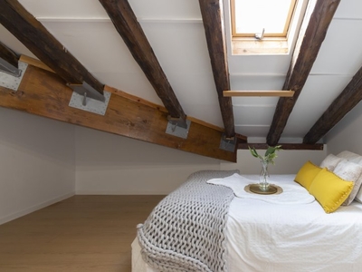 Habitación ideal en apartamento de 15 habitaciones en Sol, Madrid