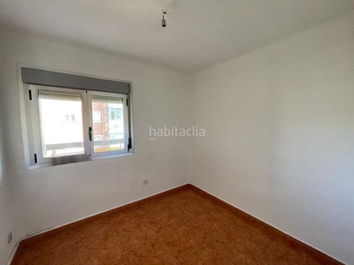 Piso con 3 habitaciones en Zona Renfe Alcorcón