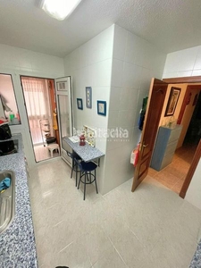 Piso : zona centro. 4 dormitorios, 2 baños, salón y cocina. en Valdemoro