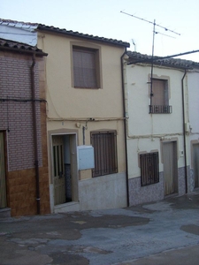 Unifamiliar en venta en Santisteban Del Puerto de 106 m²