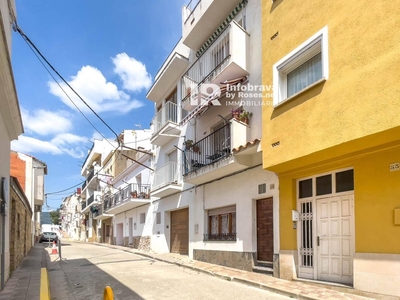 Apartamento en venta en Colera, Girona