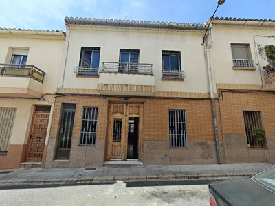 Casa en venta en Buñol, Valencia