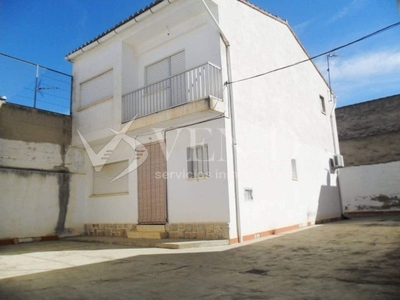 Casa en venta en Enguera, Valencia