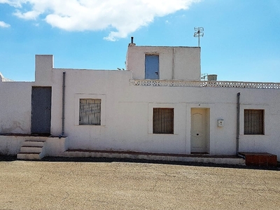 Casa en venta en Tabernas, Almería