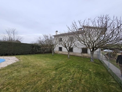 Chalet en Aldeaseca de Armuña