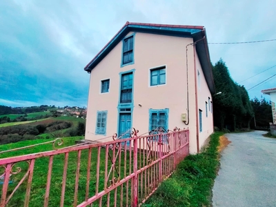 Finca/Casa Rural en venta en Salas, Asturias