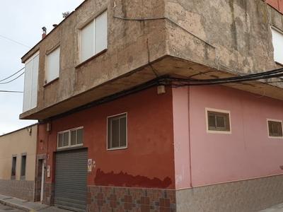 Chalet adosado en venta en Calle Mari Pepa, 30300, Barrio De Peral (Murcia)