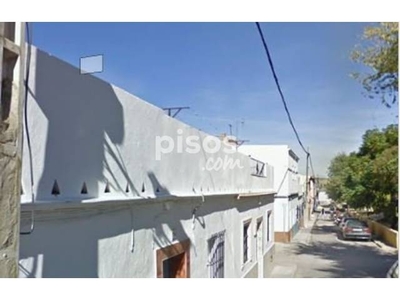 Casa adosada en venta en Calle de la Palma