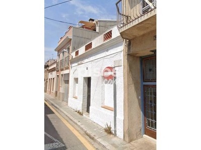 Casa adosada en venta en Calle Pi I Maragall, nº 61