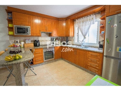 Casa adosada en venta en Calle Profesor Sventenius, 22