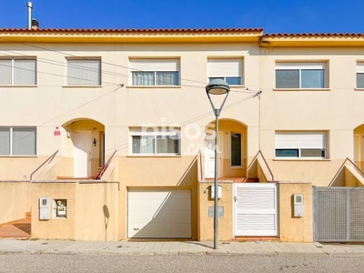 Casa adosada en venta en Carrer del Miramar