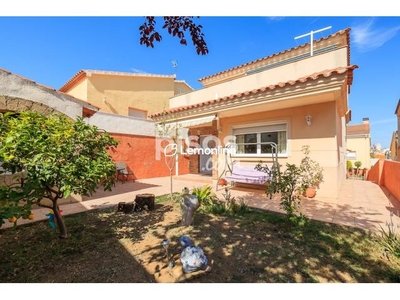 Casa en venta en Carrer de Lermita, 43800 Valls, Tarragona