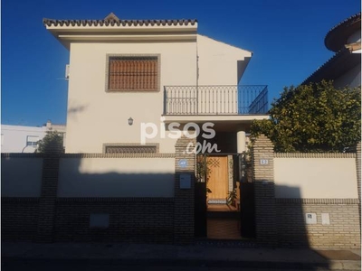 Casa pareada en venta en Coria del Río