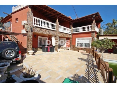 Chalet en venta en Avenida de Imperio Argentina