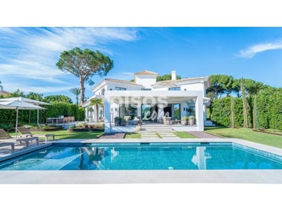 Chalet en venta en Marbella East