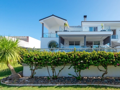 Chalet en venta en Seghers, Estepona, Málaga