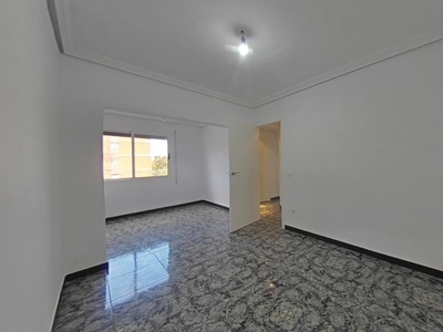 Piso en venta en Calle Riu Segre, 2º, 43006, Tarragona (Tarragona)