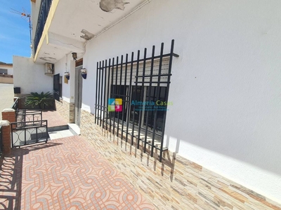 Zurgena casa adosada en venta