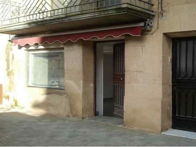 Local en venta en Ayerbe de 103 m²