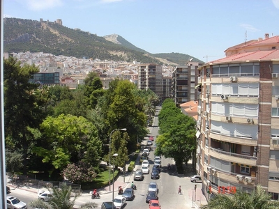 Alquiler de piso en Belén - San Roque de 2 habitaciones con muebles y aire acondicionado