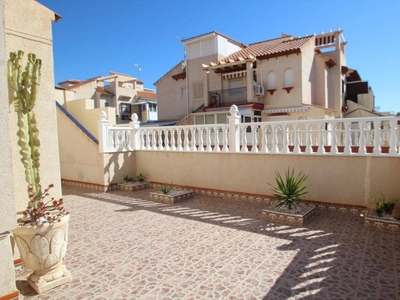 Apartamento en venta en La Zenia, Orihuela, Alicante