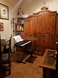 Casa en venta en campo de las beatas, 4 dormitorios. en Alcalá de Guadaira