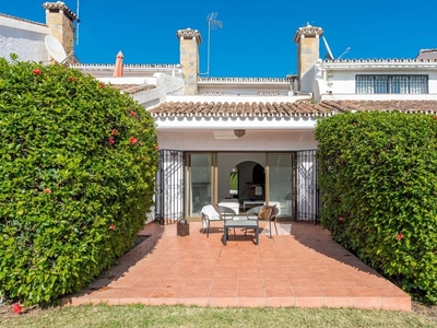 Casa en venta en New Golden Mile, Estepona, Málaga