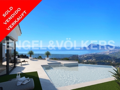 Espectacular villa con inmejorables vistas al mar en Sierra de Altea