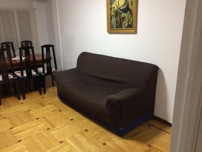 Piso en alquiler en Centro - Burgos de 3 habitaciones con terraza y muebles