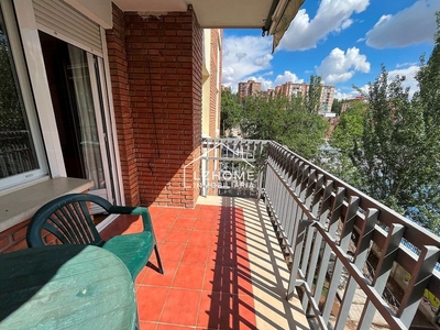 Piso en alquiler en Constitución-El Balconcillo de 3 habitaciones con terraza y garaje