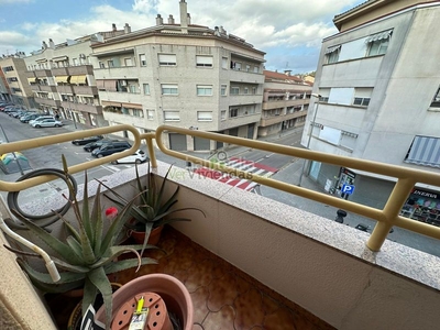 Piso en carrer de sant isidre Pallejà precioso piso con balcón en Pallejà